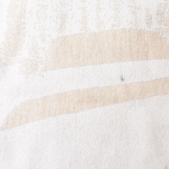 Chanel Blanket, CHANEL Reversible Blanket Mademoiselle CC Motif Wool Silk - Picture 6 of 14